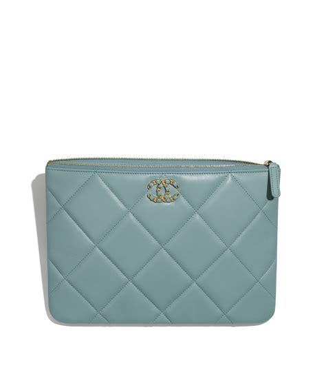 chanel pochette 19